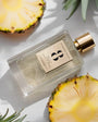 Flacon Rosendo Mateu Nº 8, parfum fruité-floral-oriental vibrant, touches fruitées sur fond floral, complexe et versatile