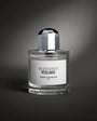 Flacon Délicieusement Pétillante de Harold & Maude – parfum fruité floral lumineux, notes de citron de Sicile et de bourgeon de cassis en tête, rose, jasmin, poire et ananas au cœur, fond de bois de santal, cèdre, ambre, musc et note cuirée.