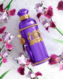 Flacon Iris Violet d’Alexandre.J — parfum floral-fruité sophistiqué qui s’ouvre sur des fruits exotiques, une touche de bergamote et pomme, évolue avec iris, rose et jasmin, pour se poser sur un fond chaud boisé de bois de cachemire, cèdre, musc blanc, olibanum, patchouli, benjoin et vanille.