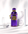 Flacon Iris Violet d’Alexandre.J — parfum floral-fruité sophistiqué qui s’ouvre sur des fruits exotiques, une touche de bergamote et pomme, évolue avec iris, rose et jasmin, pour se poser sur un fond chaud boisé de bois de cachemire, cèdre, musc blanc, olibanum, patchouli, benjoin et vanille.