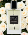 Flacon La Rose des Roses de Nysos Parfums : composition centrée sur la rose, florale romantique, riche, élégante, féminine / unisexe selon visuel