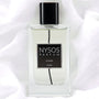 Parfums de niche Le Musc de Nysos Parfums : parfum musqué floral-boisé, bouquet de fleurs blanches, vanille-praliné, bois de santal et cèdre pour une profondeur chaleureuse