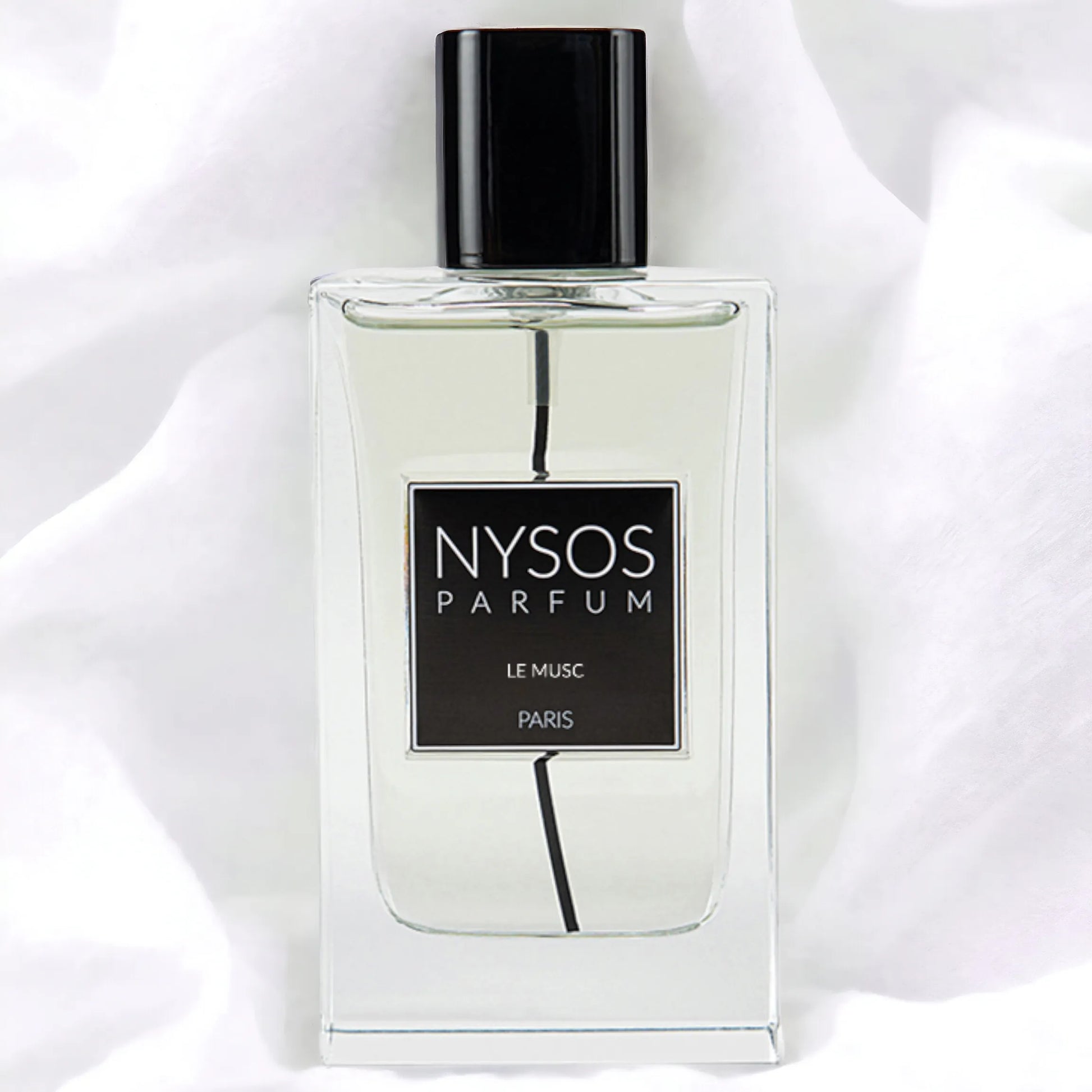 Le Musc de Nysos Parfums : parfum musqué floral-boisé, bouquet de fleurs blanches, vanille-praliné, bois de santal et cèdre pour une profondeur chaleureuse