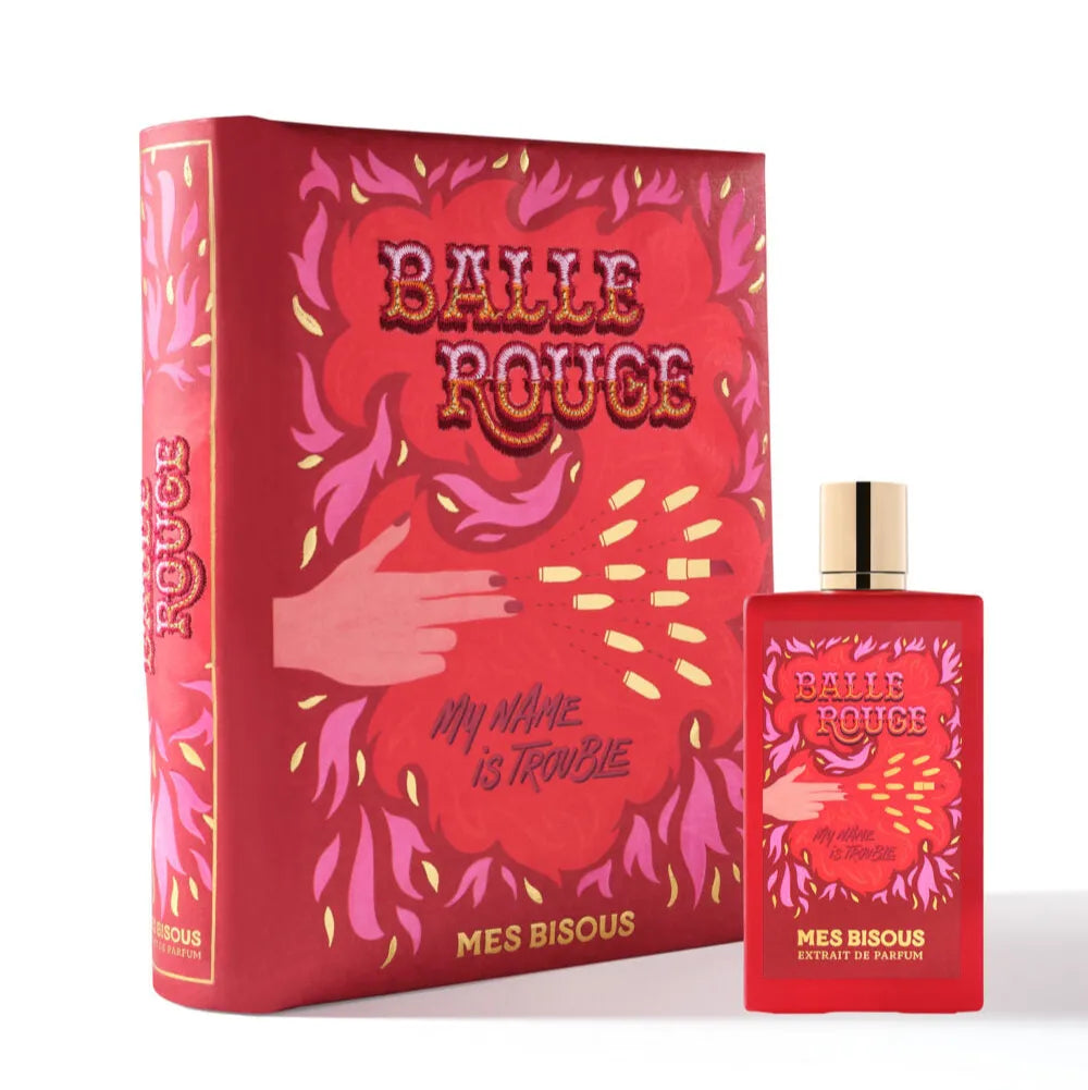 Flacon du parfum de niche Balle Rouge de Mes Bisous — parfum oriental floral unisexe s’ouvrant sur poivre rose, bergamote et citron, puis un cœur sensuel d’iris, rose et ambre, pour finir sur un fond chaud de vanille, fève tonka, musc, patchouli et cèdre.