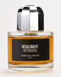 Flacon Résolument Affranchi de Harold & Maude — parfum unisexe floral-épicé boisé qui s’ouvre sur la rose et le jasmin, évolue avec un cœur de safran et encens puissant, et s’ancre sur un fond riche d’oud, patchouli, vanille et musc, pour un sillage intense, enveloppant et sophistiqué.