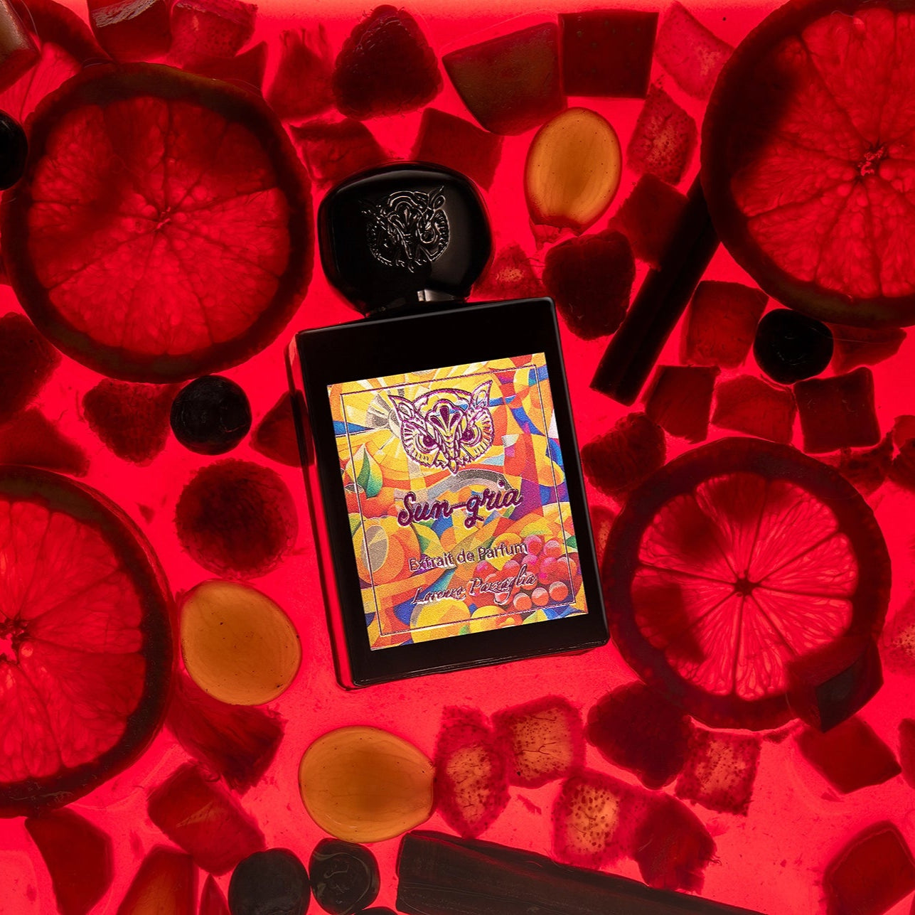 Flacon du parfum Sun Gria de Lorenzo Pazzaglia, extrait fruité et solaire.