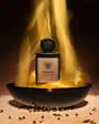 Flacon du parfum Carbonara de Lorenzo Pazzaglia, extrait épicé et crémeux.
